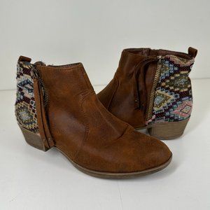 Brown Booties w/Fabric Pattern | 6.5